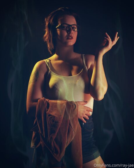 Ray Jae pretty model photos