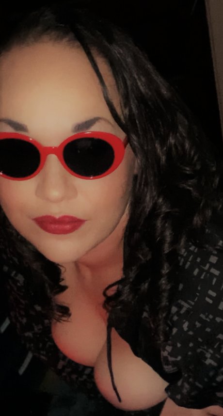 Naturally Peachy pornstar hd archive