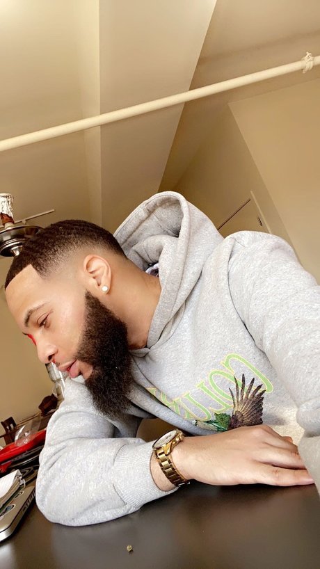 Rashaad hd actress pics