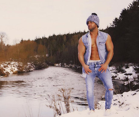 Ricci Guarnaccio hot actress images