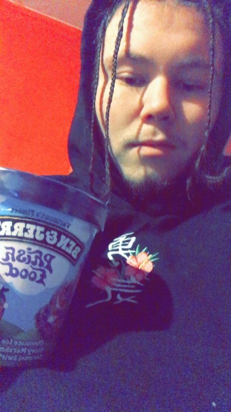 Lil Beam nudes star pics