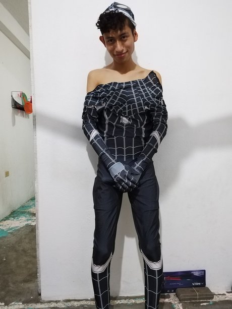 Reyes Peralta sex actress image