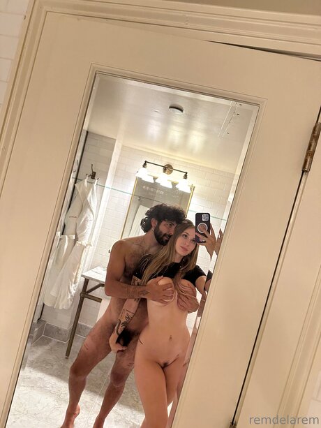 Remy Duran Premium perfect actress photo