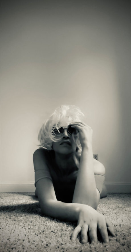 Redivivus Phoenix star nice pics