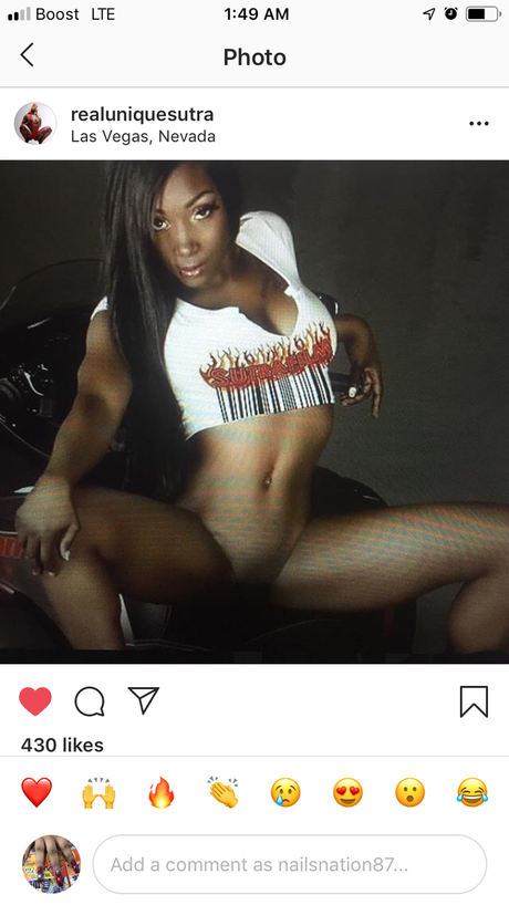 UNIQUE SUTRA sexy star photo