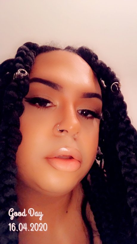 Theefreakraj nude model galleries