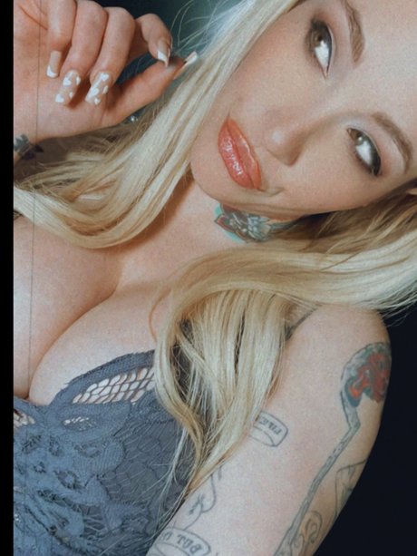 Rory Grey pornstar erotic img