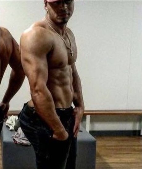 Romeo Diamonds xxx model gallery