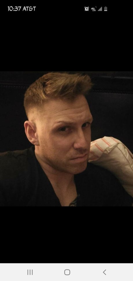 Roger Kirk Jr_ naked pornstar archive