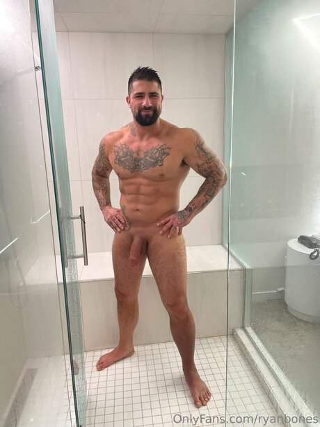 Ryan Bones porn model images