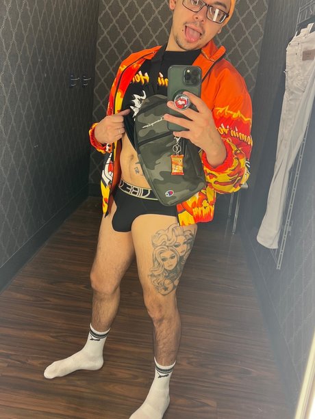 R UNRATED pornstar xxx photos