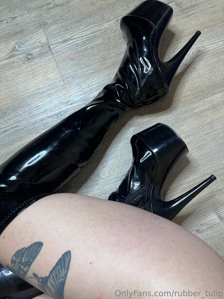 rubber tulip model exclusive pic