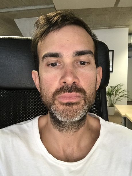 Rauli sexy pornstar img