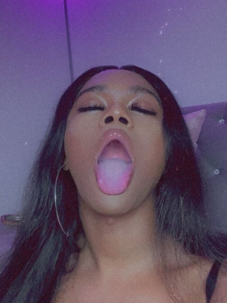 Roxanne Trixxx star nice photos