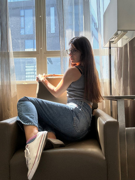 Rowana sexy pornstar pictures