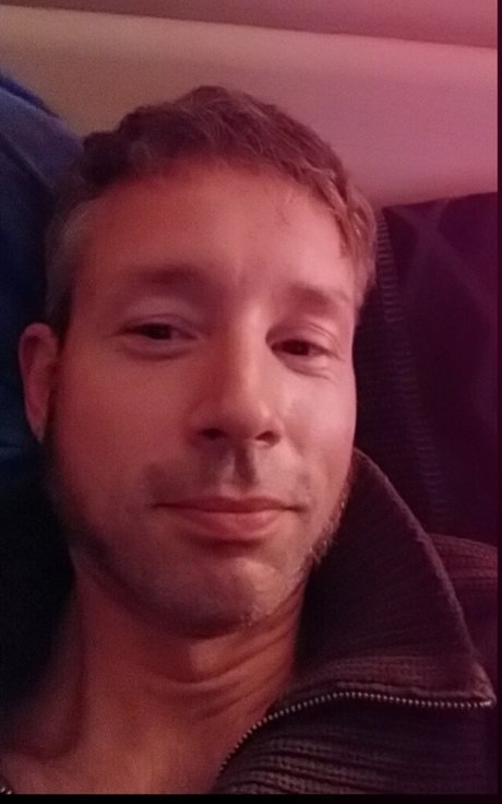 Round CareGiver hot model pic