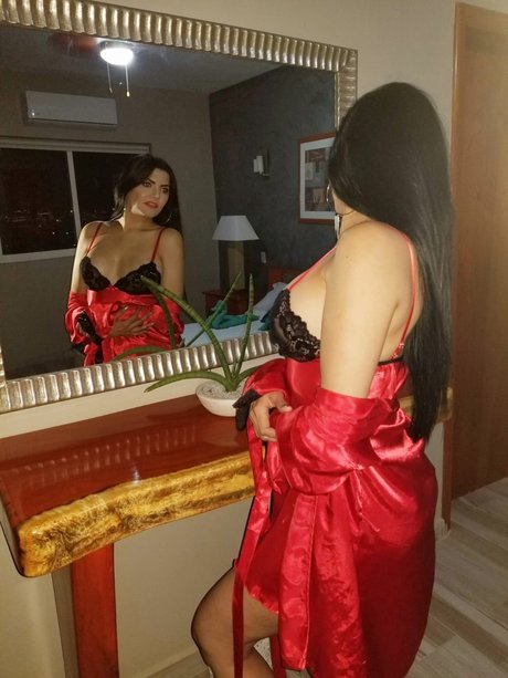 Rossina Silva pretty model img