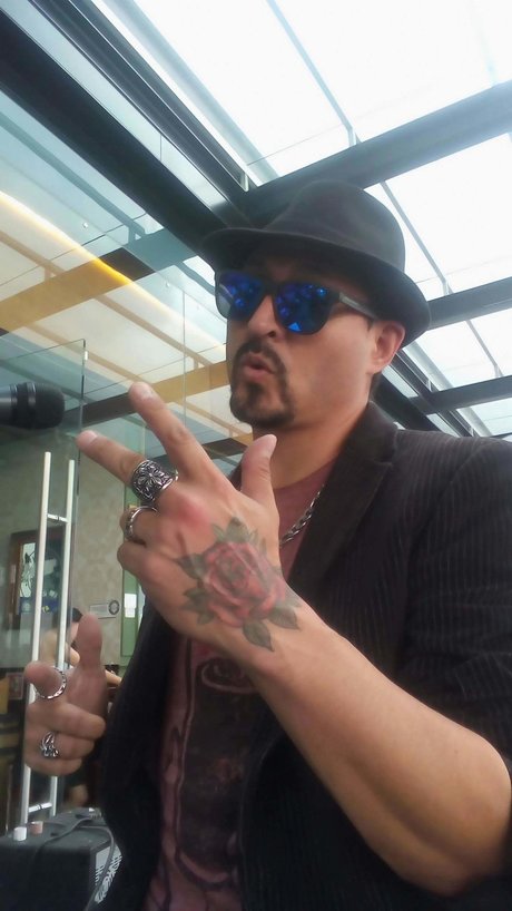 Rodrigo Soman nudes model picture