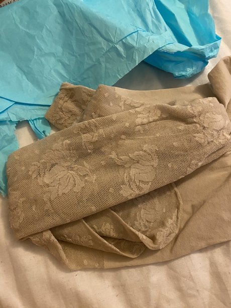 college slut onlyfans pornos images