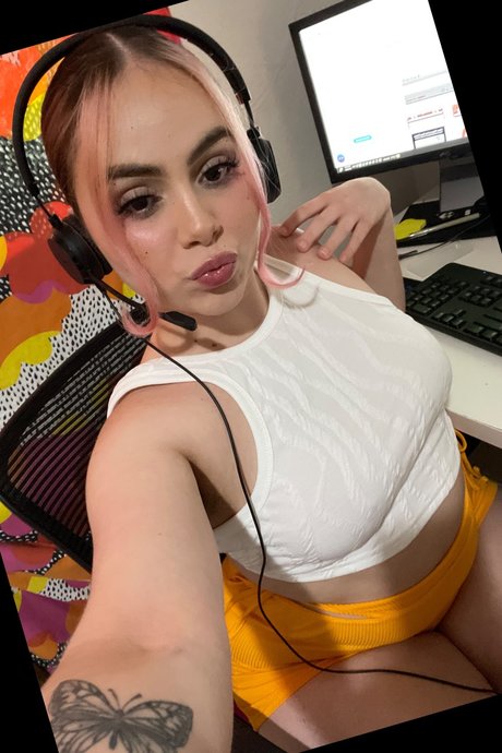 Shortyy DM FOR MENU_ model pics