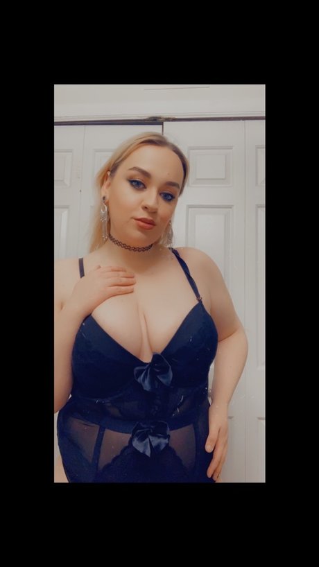 leather leggings onlyfans top images