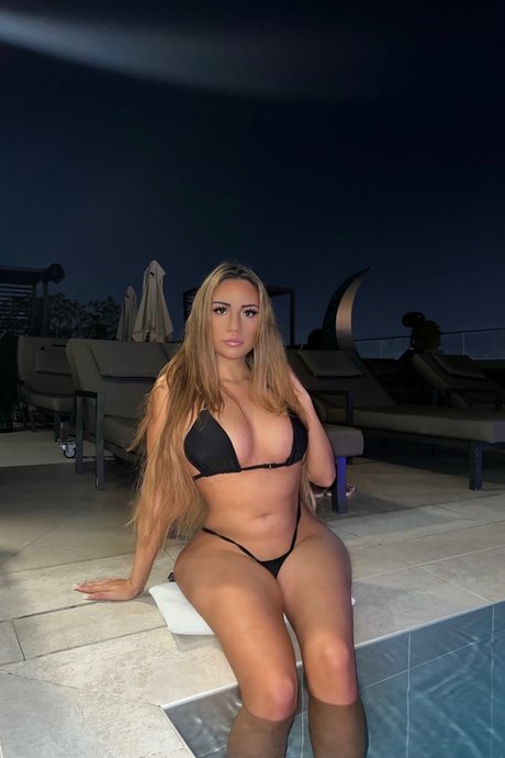 Sallie Spring art model pic