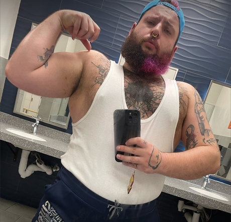 Saint Dionysos pretty pornstar picture