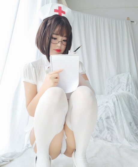 niyeye2019 adult model pic