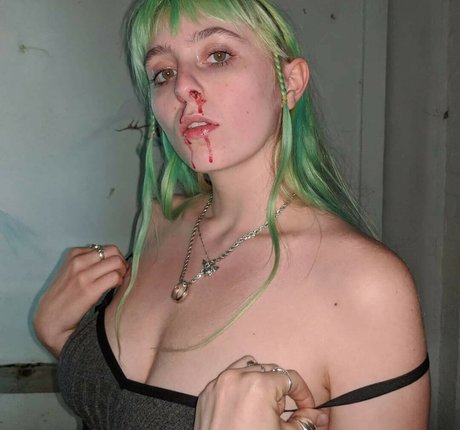 Ashnikko sex actress image