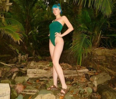 Ashnikko star sex image