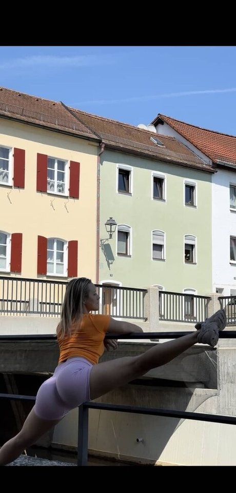 Ellen Akesson pornstar high quality img