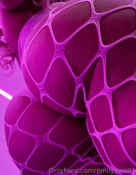 emilyywild1 beautiful pornstar picture