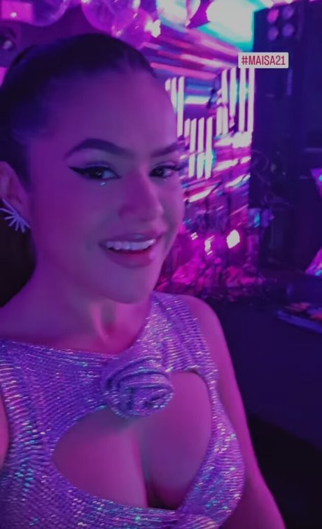 Maisa Silva model adult pic