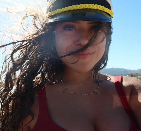 Maisa Silva pornstar hot picture