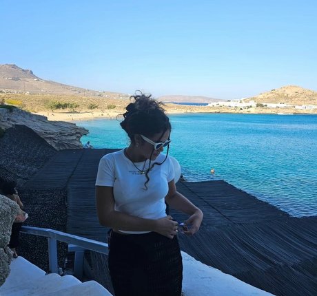 Maisa Silva hot star images