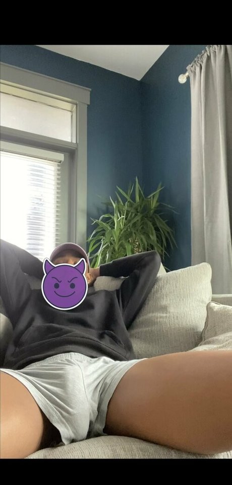 xx chilo naked actress picture