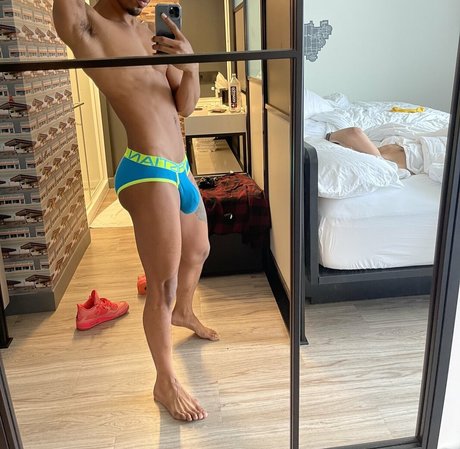 money onlyfans erotic img