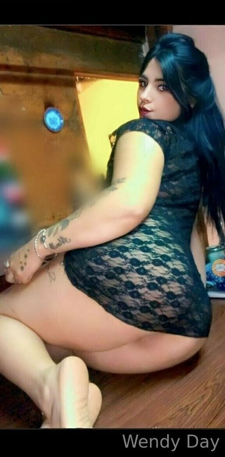 wendydday exclusive model images