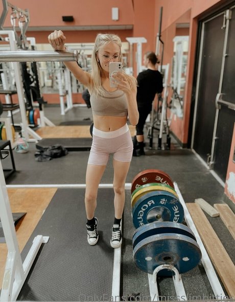 maddymeadows star nude photo