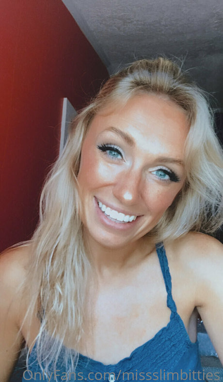 pool threesome onlyfans art porn pic