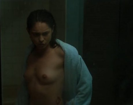 Rosa Salazar best star photo