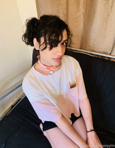 SheepIRL pretty actress images