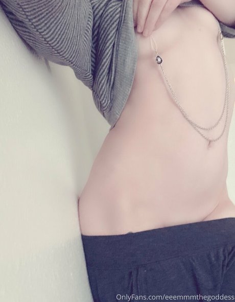 eeemmmthegoddess pornstar perfect photo