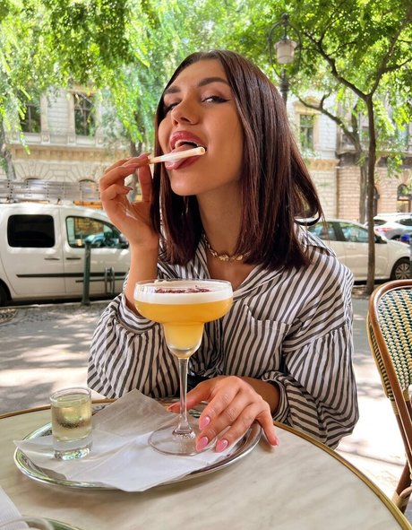 big tits mature onlyfans art naked pic