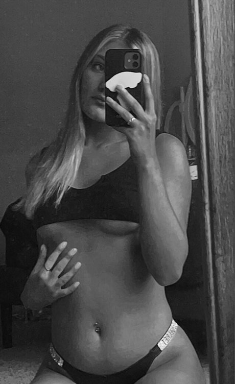 Kayley Duncan nude actress archive