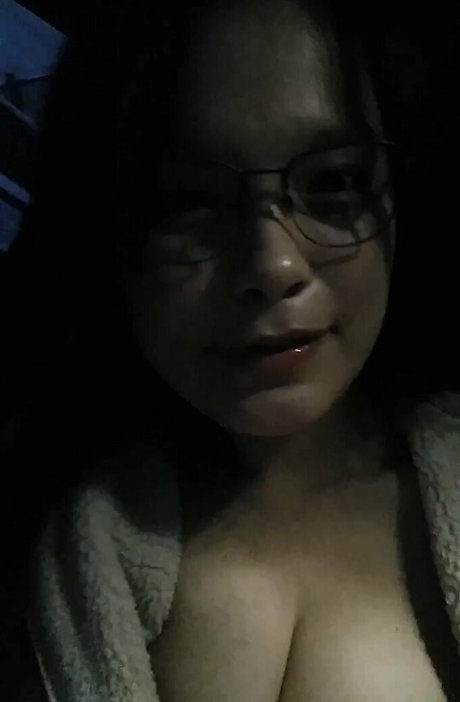 ebony smoking onlyfans hd pictures