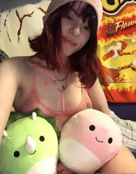 tinyrealmoth star naked picture