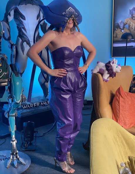 Rebecca Ford hot actress img