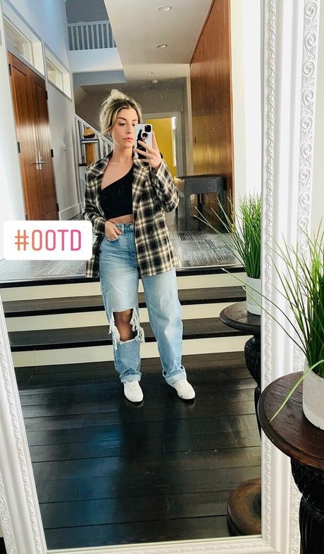 Rebecca Ford pretty actress galleries