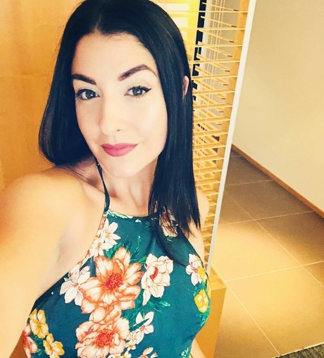 Rebecca Ford beautiful pornstar gallery